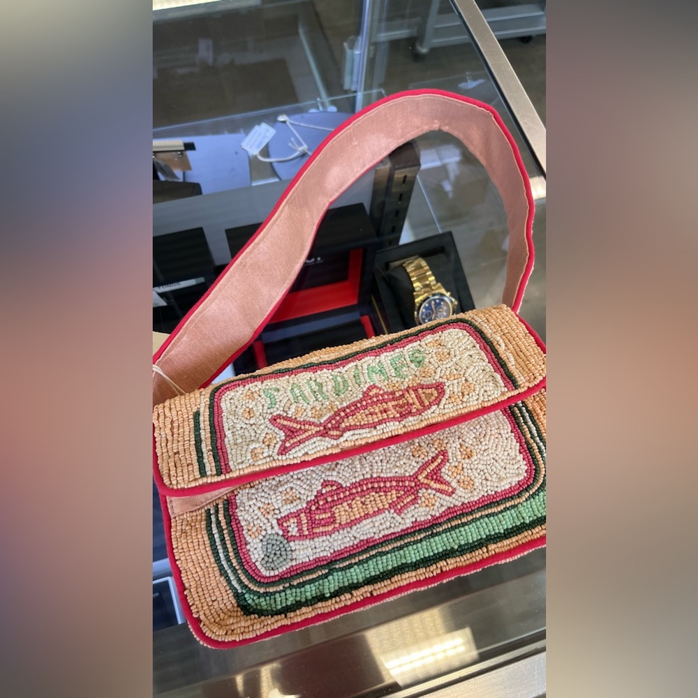 Rare beaded sardine purse